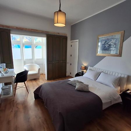 Saint Julian's Rotas B Bed & Breakfast エクステリア 写真